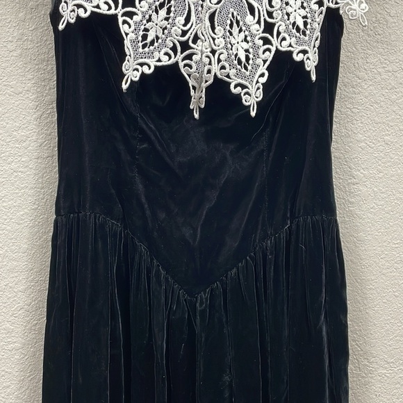 Vintage Velvet V Waist Midi Dress Lace Collar Off the Shoulder Black - Picture 3 of 12